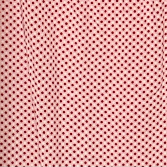 Women’s sleeveless button up blouse - Picture 2 of 3